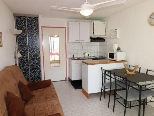 Studio Le Grau-du-Roi, 1 pièce, 4 personnes - FR-1-307-2