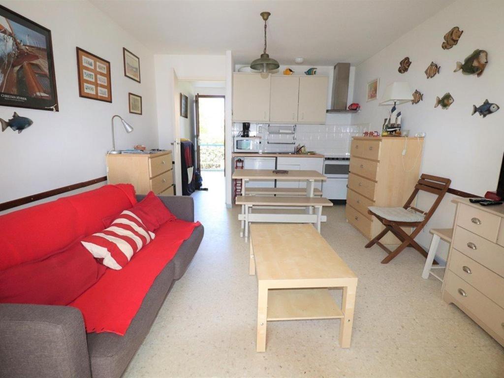 Appartement Studio Le Grau-du-Roi, 1 pièce, 4 personnes - FR-1-307-20 48 Impasse Des GoÃ©mons - RÃ©sidence L'Escapade NÂ°4-Pk NÂ°4 - 30240 Le Grau-du-Roi