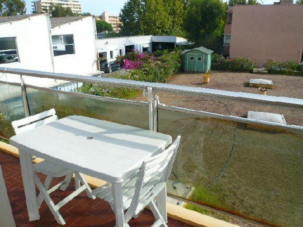 Appartement Studio Le Lavandou, 1 pièce, 4 personnes - FR-1-251-472 5 AVENUE DES COMMANDOS D'AFRIQUE LE MAUPERTUIS - E1 - 1er Etage 83980 Le Lavandou