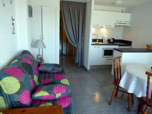 Studio Le Palais, 1 pièce, 4 personnes - FR-1-418-73