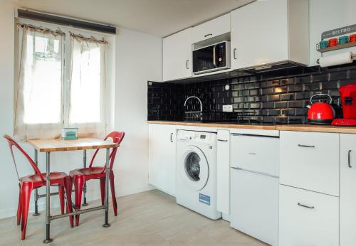 Appartement Studio Le Perreux proche Paris et Disneyland 201 Avenue du 8 Mai 1945 94170 Le Perreux-Sur-Marne Île-de-France