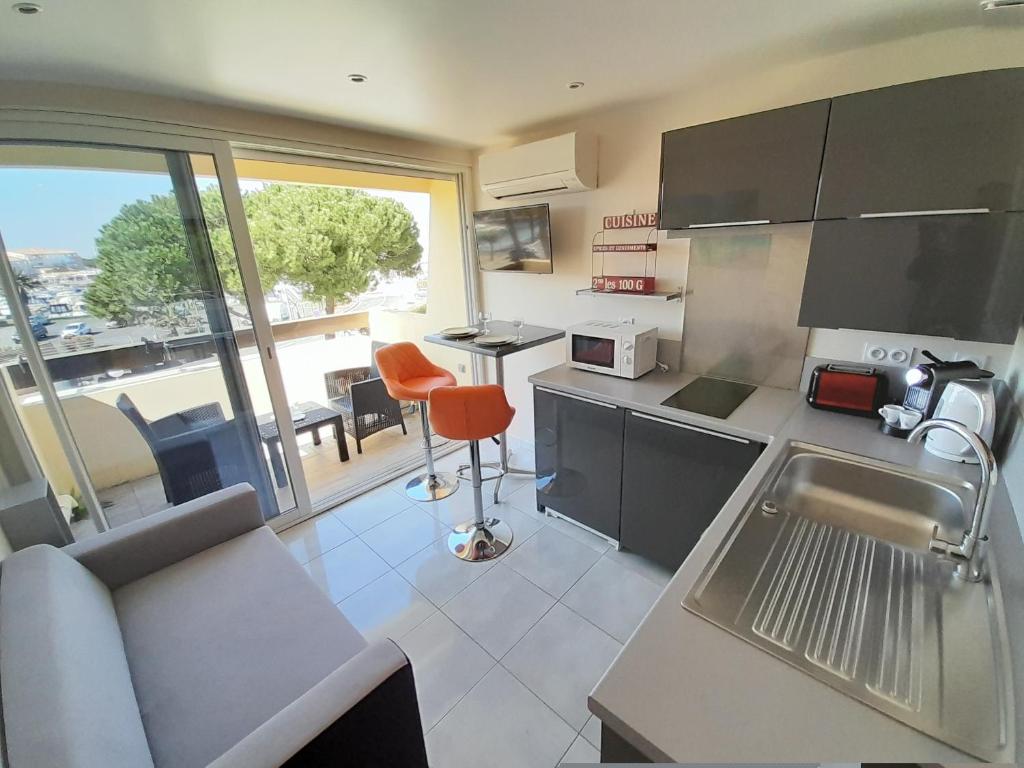 Studio Le Pharo, plage, piscine, centre port 34300 Le Cap d\'Agde