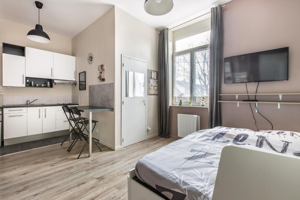 studio Le relax appartement 6 / 1er étage 14 Rue du 8 Mai 1945, 59223 Roncq