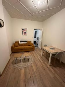 Appartement Studio LENS centre ville Studio 1 1er Etage 2 Rue Faidherbe 62300 Lens Nord-Pas-de-Calais