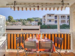 Appartement Studio Les Aigues Marines-65  83270 Saint-Cyr-sur-Mer Provence-Alpes-Côte d\'Azur