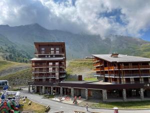 Studio Les Arcs 2000, 1 pièce, 3 personnes - FR-1-411-437