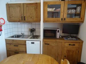 Studio Les Arcs 2000, 1 pièce, 3 personnes - FR-1-411-450