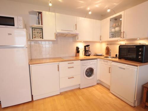 Studio Les Carroz d'Arâches, 1 pièce, 4 personnes - FR-1-572-13