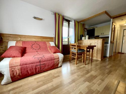 Studio Les Carroz d'Arâches, 1 pièce, 4 personnes - FR-1-572-262