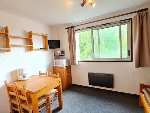Studio Les Deux Alpes, 1 pièce, 2 personnes - FR-1-348-257