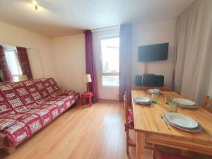 Studio Les Deux Alpes, 1 pièce, 4 personnes - FR-1-348-195