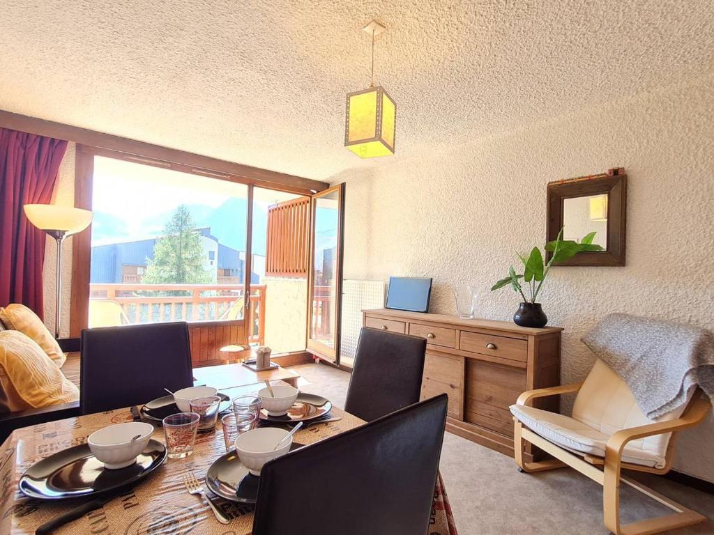 Appartement Studio Les Deux Alpes, 1 pièce, 4 personnes - FR-1-348-266 Entrée B 1 Place des 2 Alpes 38860 Les Deux Alpes