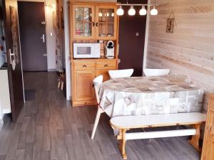 Studio Les Deux Alpes, 1 pièce, 4 personnes - FR-1-516-90