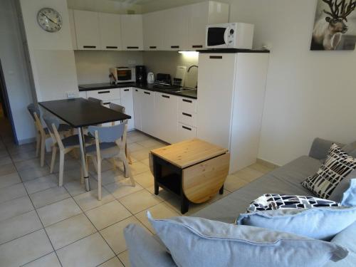 Studio Les Deux Alpes, 1 pièce, 4 personnes - FR-1-516-94