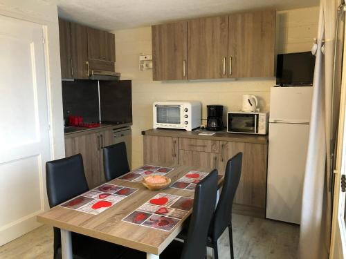 Studio Les Gets, 1 pièce, 4 personnes - FR-1-623-198