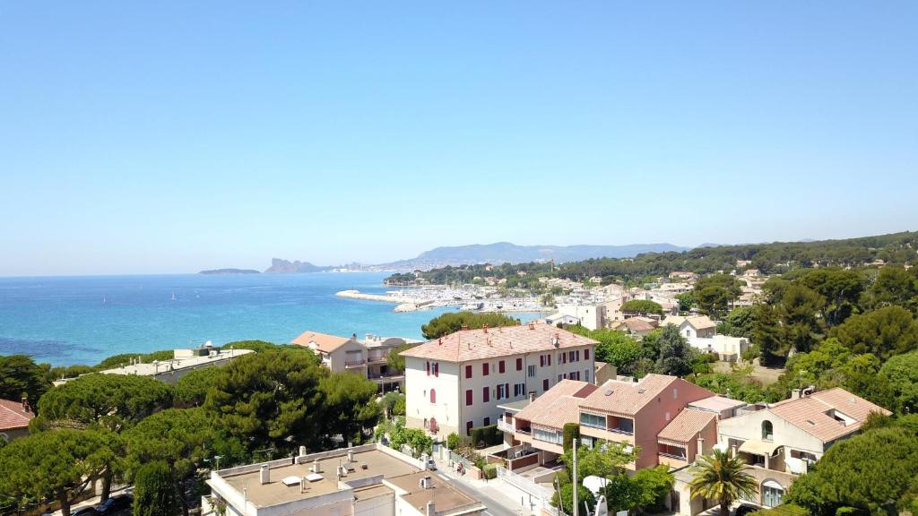 Appartement Studio Les Lecques 100m de la plage 40 Avenue de la Mer 83270 Saint-Cyr-sur-Mer