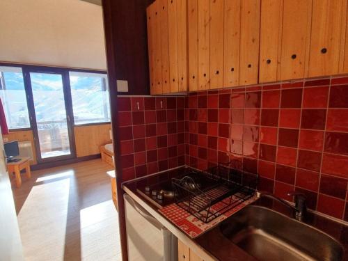 Studio Les Menuires, 1 pièce, 2 personnes - FR-1-178-355
