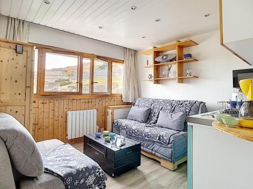 Studio Les Menuires, 1 pièce, 2 personnes - FR-1-344-1010