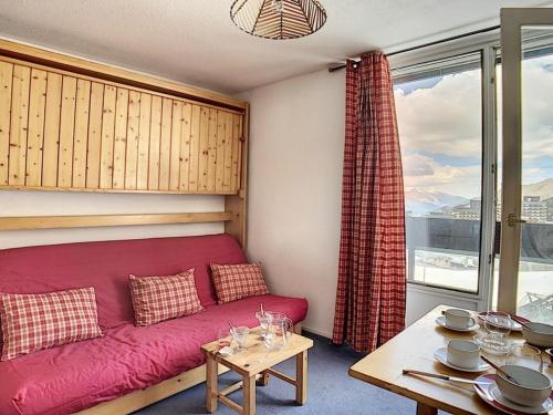 Studio Les Menuires, 1 pièce, 2 personnes - FR-1-344-1029