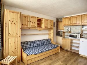 Studio Les Menuires, 1 pièce, 2 personnes - FR-1-344-1046