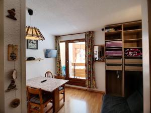 Studio Les Menuires, 1 pièce, 3 personnes - FR-1-178-305