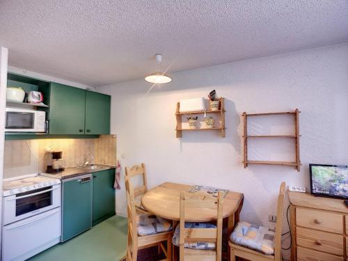 Studio Les Menuires, 1 pièce, 3 personnes - FR-1-178-321