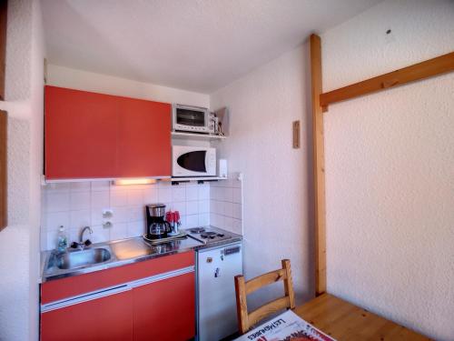 Studio Les Menuires, 1 pièce, 3 personnes - FR-1-178-40