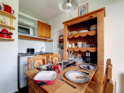 Studio Les Menuires, 1 pièce, 3 personnes - FR-1-344-1032