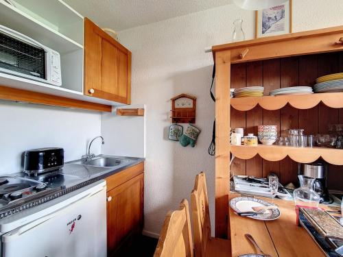 Studio Les Menuires, 1 pièce, 3 personnes - FR-1-344-1032