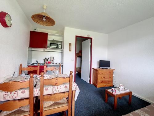 Studio Les Menuires, 1 pièce, 3 personnes - FR-1-344-1063