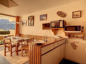 Studio Les Menuires, 1 pièce, 3 personnes - FR-1-344-1066