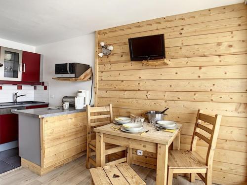 Studio Les Menuires, 1 pièce, 3 personnes - FR-1-344-926