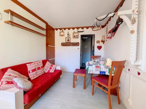Studio Les Menuires, 1 pièce, 3 personnes - FR-1-344-930