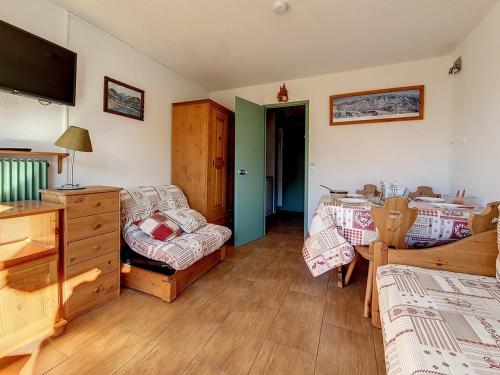 Studio Les Menuires, 1 pièce, 3 personnes - FR-1-344-931