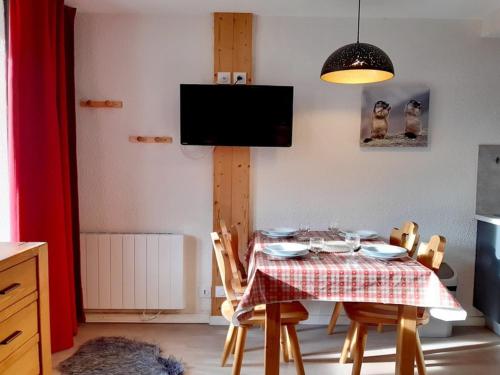 Studio Les Menuires, 1 pièce, 3 personnes - FR-1-344-933