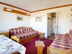 Studio Les Menuires, 1 pièce, 3 personnes - FR-1-344-966