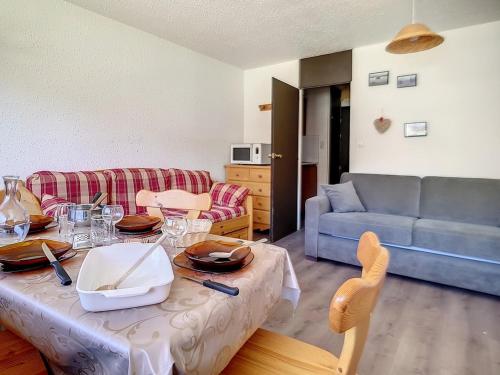 Studio Les Menuires, 1 pièce, 3 personnes - FR-1-344-992