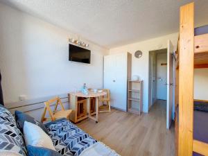 Studio Les Menuires, 1 pièce, 3 personnes - FR-1-344-997