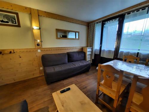 Studio Les Menuires, 1 pièce, 3 personnes - FR-1-452-287