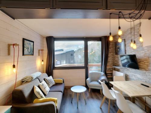 Studio Les Menuires, 1 pièce, 4 personnes - FR-1-178-134