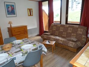 Studio Les Menuires, 1 pièce, 4 personnes - FR-1-178-293