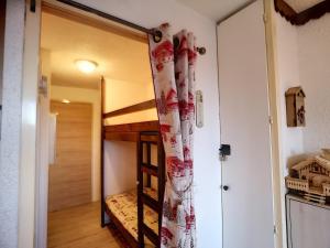 Studio Les Menuires, 1 pièce, 4 personnes - FR-1-178-299