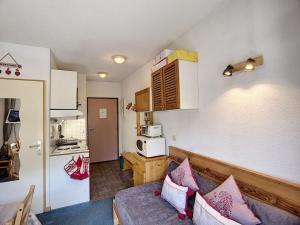 Studio Les Menuires, 1 pièce, 4 personnes - FR-1-178-341