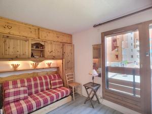 Studio Les Menuires, 1 pièce, 4 personnes - FR-1-178-346