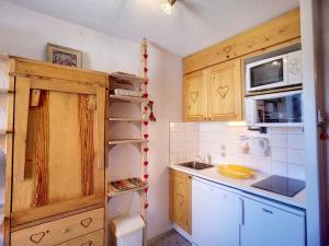 Studio Les Menuires, 1 pièce, 4 personnes - FR-1-178-346