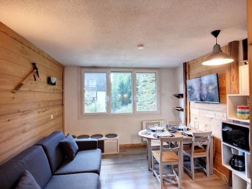 Studio Les Menuires, 1 pièce, 4 personnes - FR-1-178-364