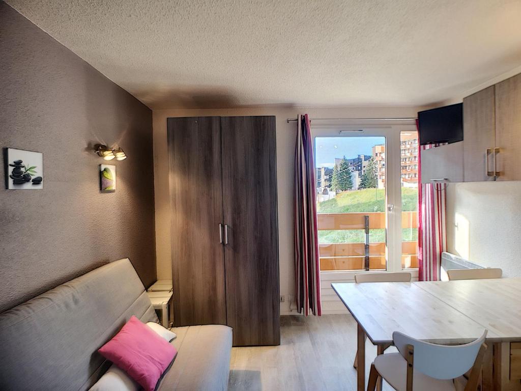 Studio Les Menuires, 1 pièce, 4 personnes - FR-1-178-39 Quartier Des Bruyeres -  -, 73440 Les Menuires