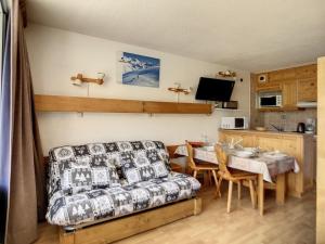Studio Les Menuires, 1 pièce, 4 personnes - FR-1-344-1018