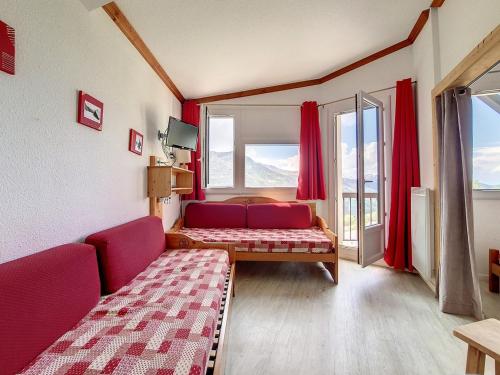 Studio Les Menuires, 1 pièce, 4 personnes - FR-1-344-1035