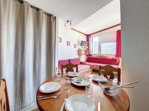 Studio Les Menuires, 1 pièce, 4 personnes - FR-1-344-1035